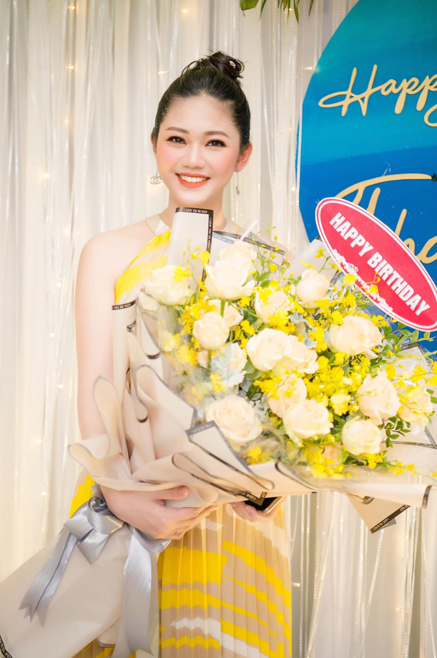 Cuộc sống như “bà hoàng” của chị em Á hậu Trà My - Thanh Tú sau khi kết hôn với chồng đại gia ảnh 28 Cuộc sống như “bà hoàng” của chị em Á hậu Trà My - Thanh Tú sau khi kết hôn với chồng đại gia ảnh 28