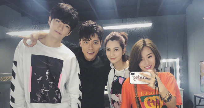 Tài tử phim ‘Hoa thiên cốt’ nói gì về bê bối ngoại tình với trợ lý? ảnh 2 Tài tử phim ‘Hoa thiên cốt’ nói gì về bê bối ngoại tình với trợ lý? - ảnh 2