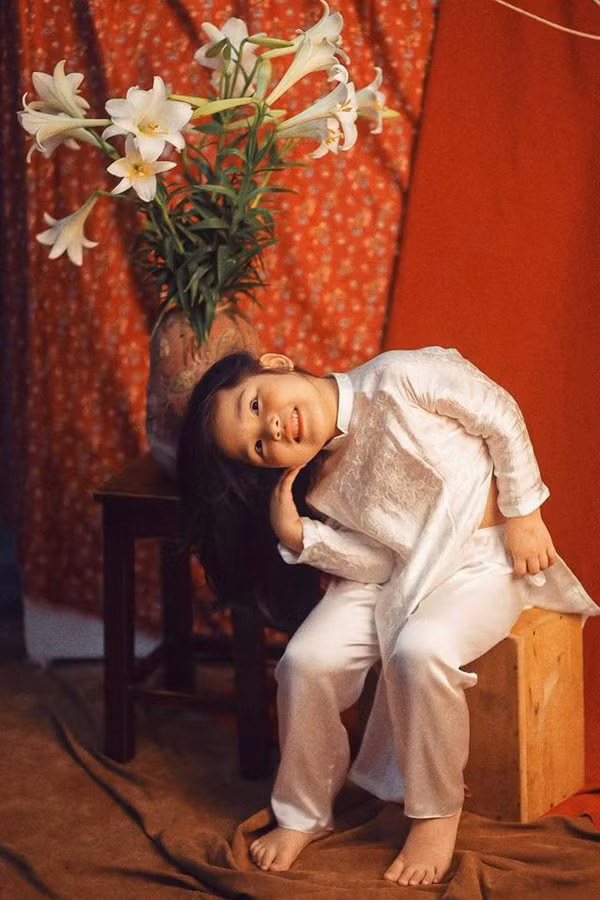 Những biểu cảm "không đỡ nổi" của mẫu nhí khiến dân mạng phì cười.