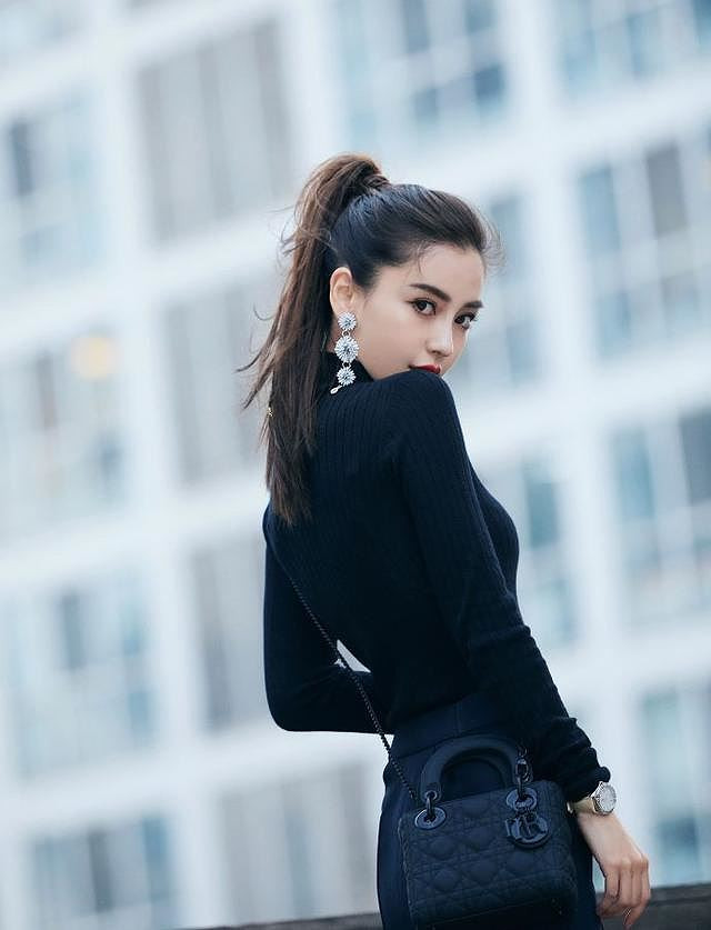 Angelababy rạng ngời giữa tin đồn ly hôn Huỳnh Hiểu Minh ảnh 23 Angelababy-Huỳnh Hiểu Minh ly hôn - ảnh 23