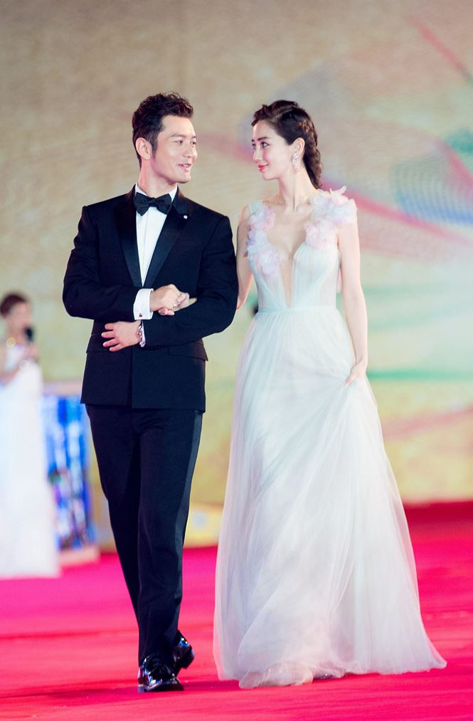 Angelababy rạng ngời giữa tin đồn ly hôn Huỳnh Hiểu Minh ảnh 2 Angelababy-Huỳnh Hiểu Minh ly hôn - ảnh 2