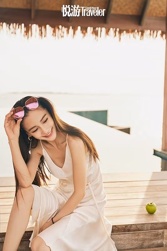 Angelababy rạng ngời giữa tin đồn ly hôn Huỳnh Hiểu Minh ảnh 10 Angelababy-Huỳnh Hiểu Minh ly hôn - ảnh 10