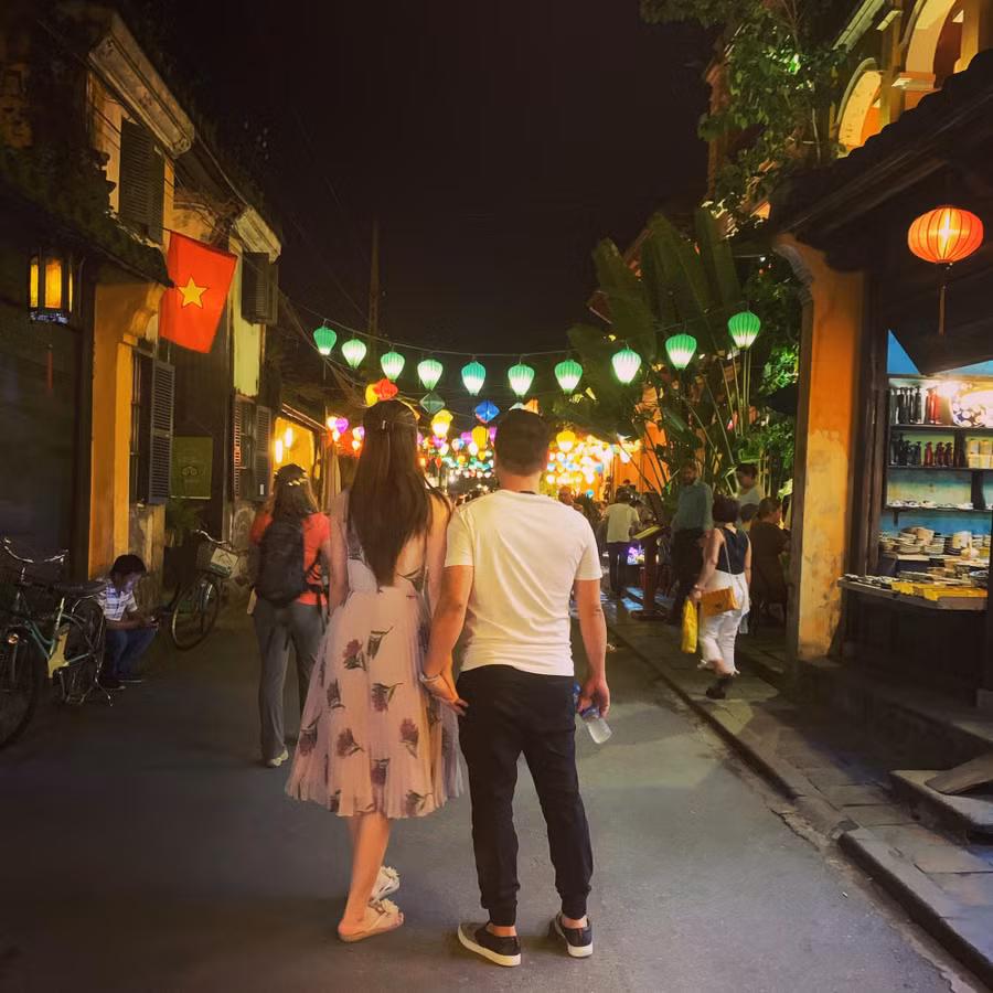 Cuộc sống như “bà hoàng” của chị em Á hậu Trà My - Thanh Tú sau khi kết hôn với chồng đại gia ảnh 10