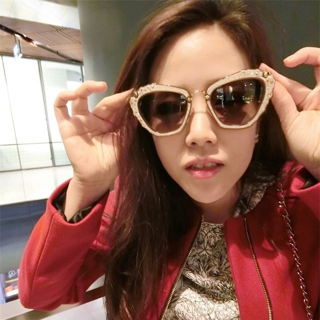 Cuộc sống thượng lưu bên trời Tây của hot girl thừa kế đình đám Việt Nam ảnh 7 Cuộc sống thượng lưu bên trời Tây của hot girl thừa kế đình đám Việt Nam-7