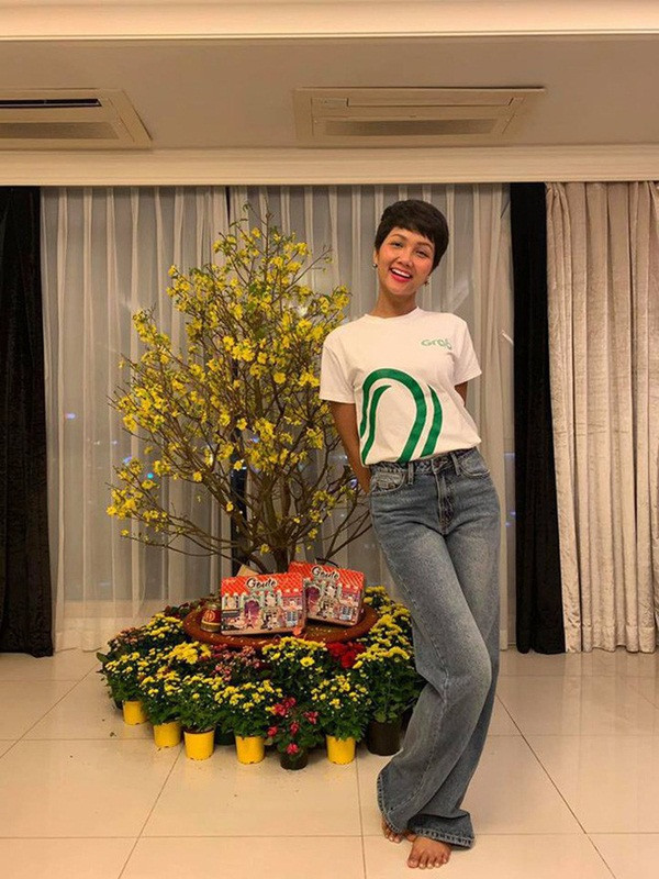 Cuộc sống của H"Hen Niê thay đổi thế nào kể từ khi trở thành Hoa hậu? ảnh 4 Cuộc sống của HHen Niê thay đổi thế nào kể từ khi trở thành Hoa hậu?-5