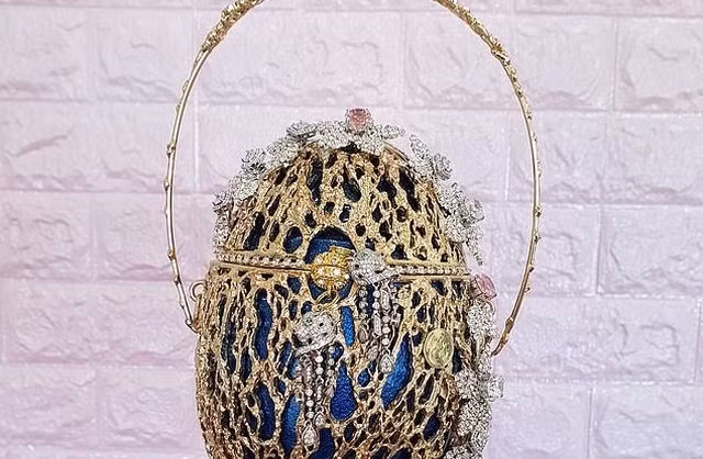 Chiếc túi độc nhất vô nhị trị giá hơn 150 tỷ đồng