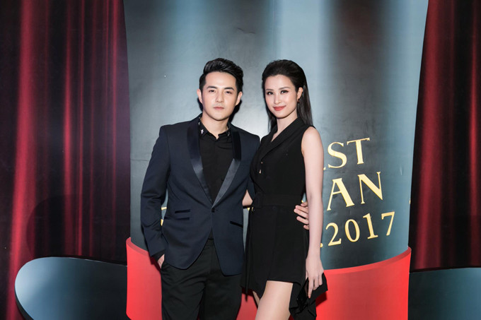 Các sao Việt được fan giục cưới năm 2019 ảnh 4 Ông Cao Thắng và Đông Nhi thường dành cho nhau cử chỉ ngọt ngào và hỗ trợ nhau trong công việc.