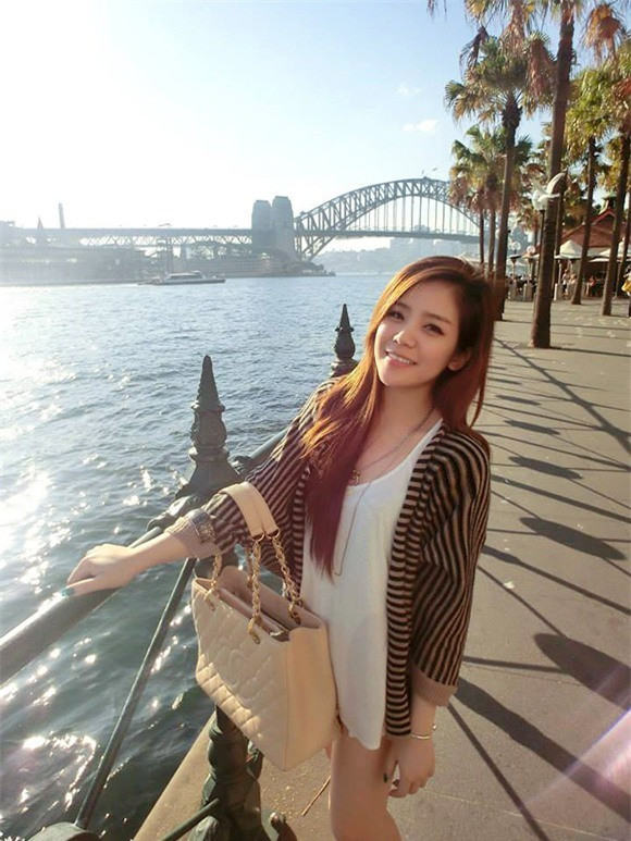 Cuộc sống thượng lưu bên trời Tây của hot girl thừa kế đình đám Việt Nam ảnh 4 Cuộc sống thượng lưu bên trời Tây của hot girl thừa kế đình đám Việt Nam-4