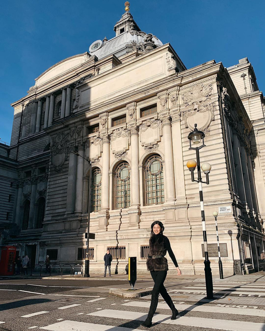 Cuộc sống như “bà hoàng” của chị em Á hậu Trà My - Thanh Tú sau khi kết hôn với chồng đại gia ảnh 22 Cuộc sống như “bà hoàng” của chị em Á hậu Trà My - Thanh Tú sau khi kết hôn với chồng đại gia ảnh 22