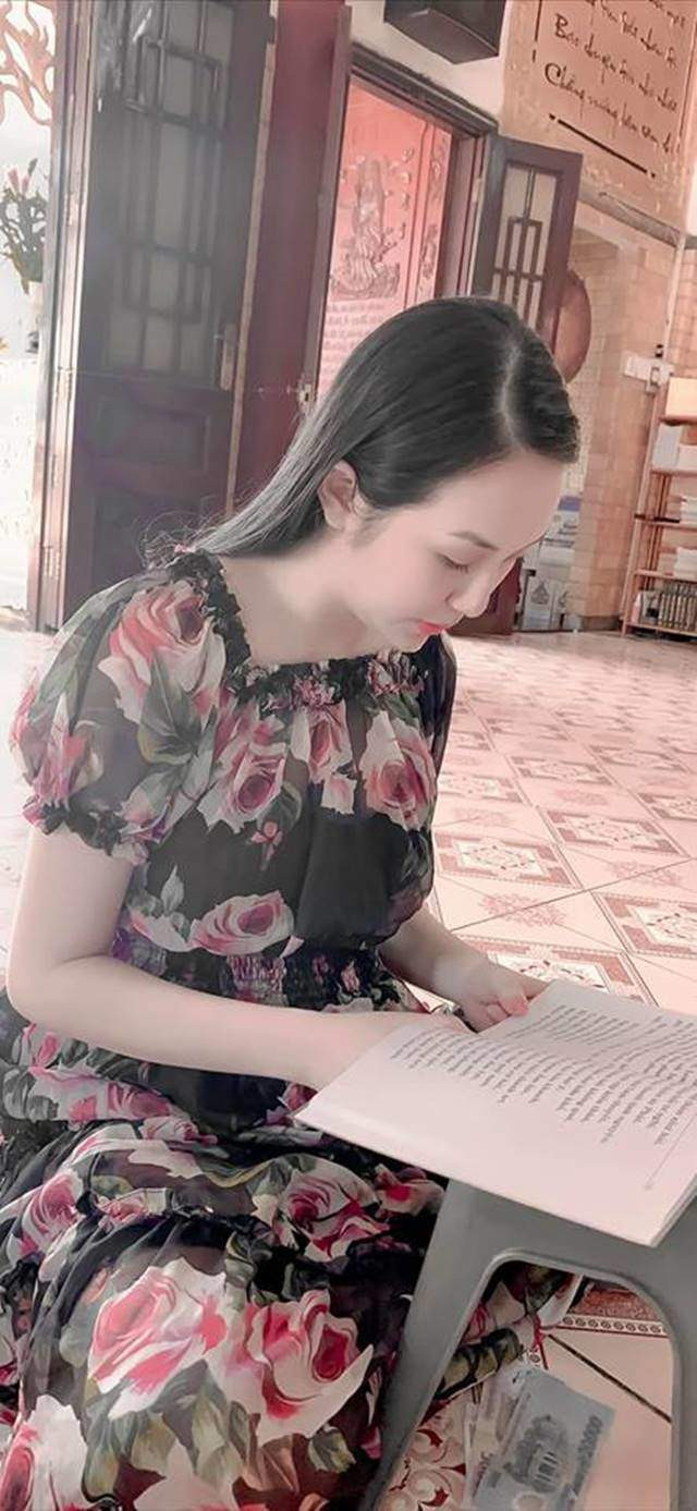 Tuấn Hưng sơ hở để lộ nhan sắc đời thực của bà xã, có lung linh như trên ảnh? ảnh 7 Tuấn Hưng sơ hở để lộ nhan sắc đời thực của bà xã, có lung linh như trên ảnh? ảnh 7