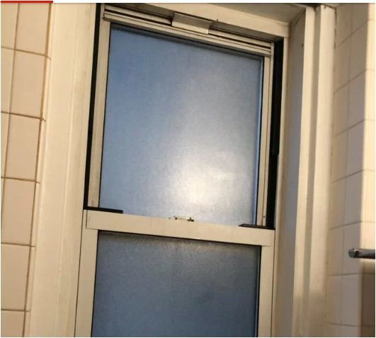 Ngã ngửa vì phòng khách sạn, cặp đôi‘vỡ mộng’ kỳ trăng mật trăm triệu