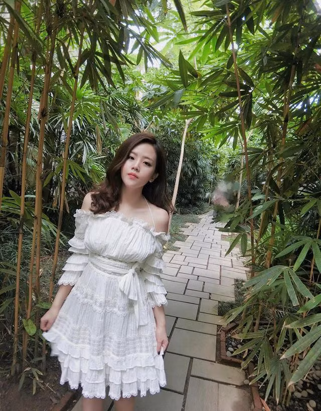 Cuộc sống thượng lưu bên trời Tây của hot girl thừa kế đình đám Việt Nam-8