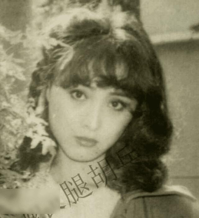 Là đại mỹ nhân, nhưng chỉ vì điều này mà Lưu Diệc Phi bị cho là xấu nhất nhà ảnh 8 Là đại mỹ nhân, nhưng chỉ vì điều này mà Lưu Diệc Phi bị cho là xấu nhất nhà ảnh 8