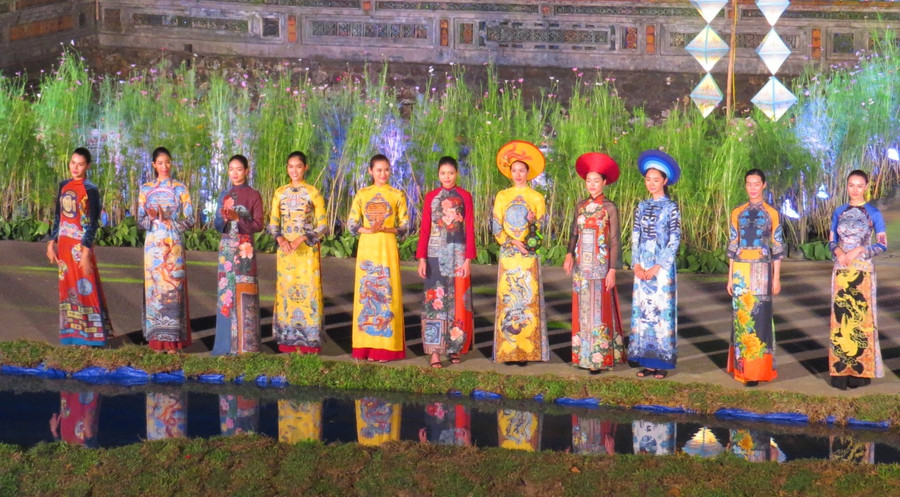 Nhiều kiểu thiết kế mới lạ mang đậm bản sắc từng vùng miền