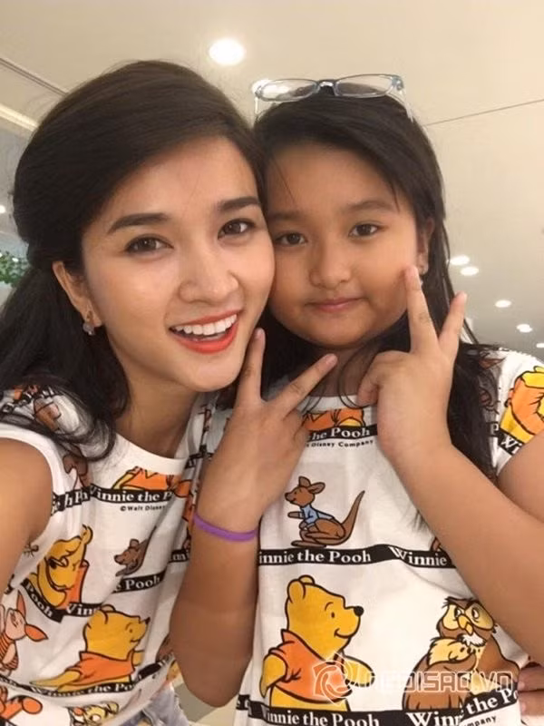 Giải trí - Kim Tuyến “Cô Ba Trang”: Làm mẹ đơn thân ở tuổi 21 sau cuộc ly hôn bí mật (Hình 2).