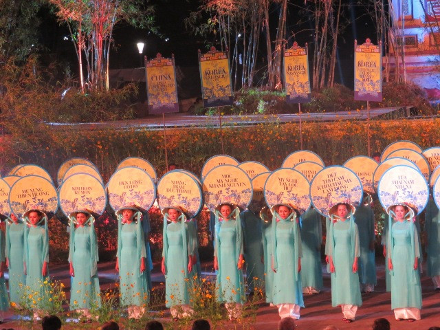 Khai mạc Festival nghề truyền thống Huế 2019