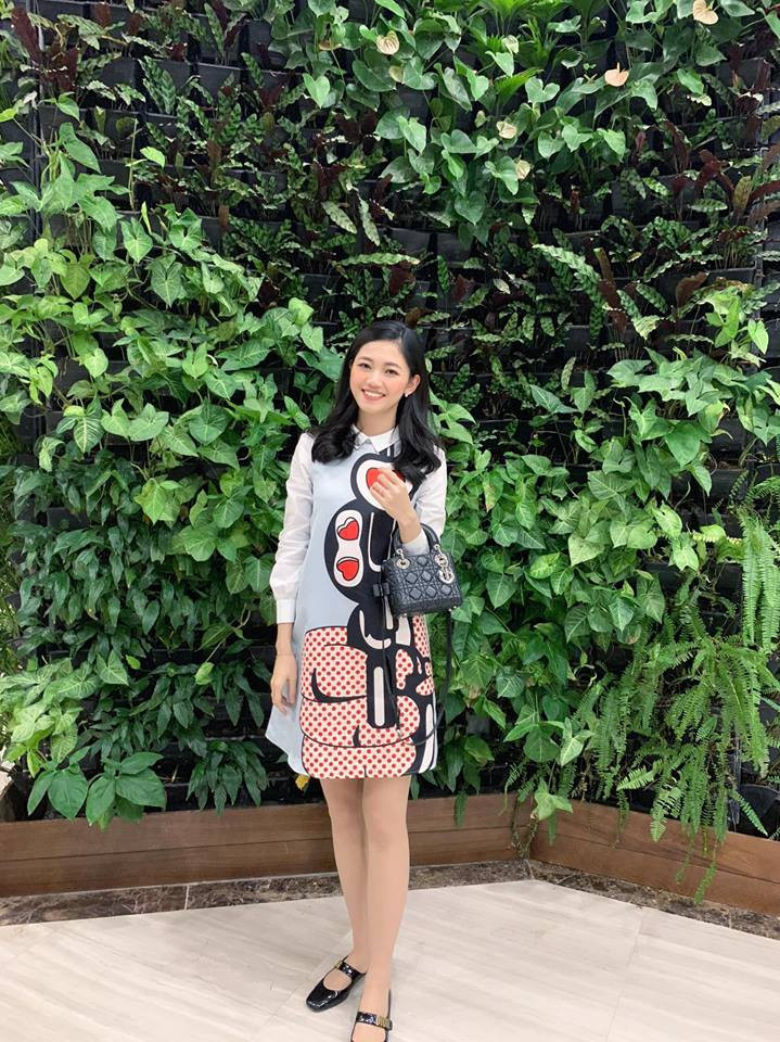 Cuộc sống như “bà hoàng” của chị em Á hậu Trà My - Thanh Tú sau khi kết hôn với chồng đại gia ảnh 25 Cuộc sống như “bà hoàng” của chị em Á hậu Trà My - Thanh Tú sau khi kết hôn với chồng đại gia ảnh 25