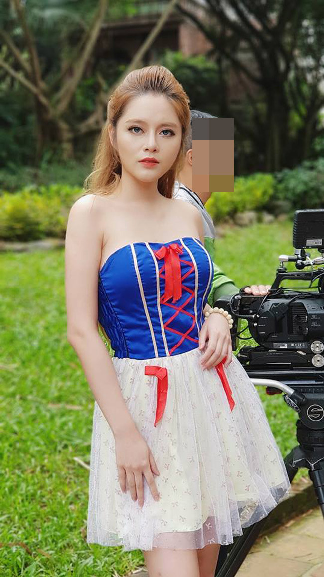 Loạt gái xinh tên Anh nóng bỏng chẳng kém Trâm Anh World Cup hình ảnh 11 loat gai xinh ten anh nong bong chang kem tram anh world cup hinh anh 11