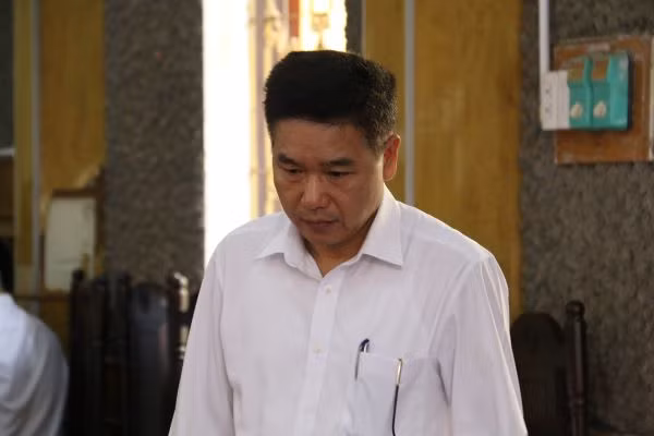 Bị cáo Trần Xuân Yến được cho là người trực tiếp "chỉ huy" việc sửa điểm, nâng điểm cho các thí sinh