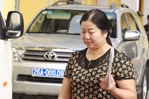 Bị cáo Cầm Thị Bun Sọn ra tòa
