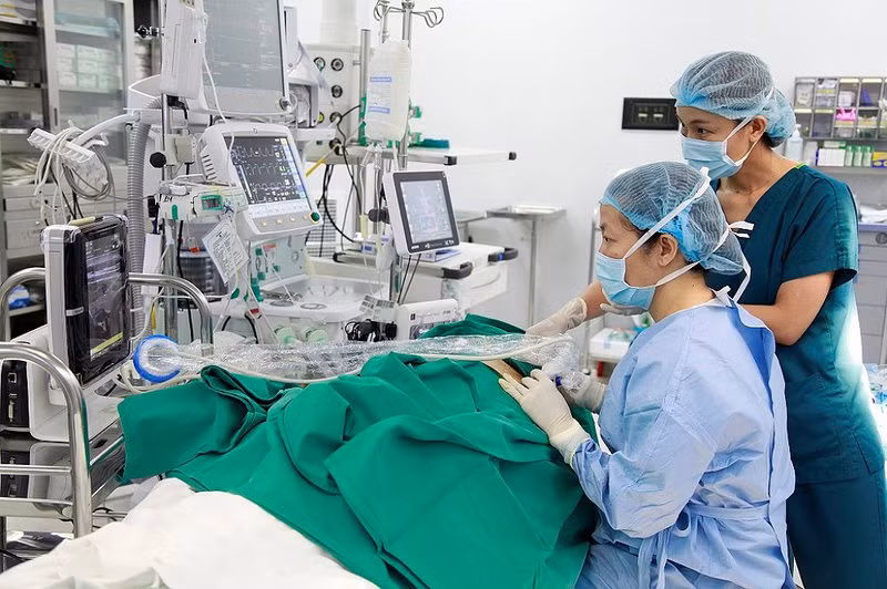 Hơn 1.000 ca mổ tim không đau được thực hiện tại Vinmec với kỹ thuật gây tê mặt phẳng cơ dựng sống, giúp người bệnh phục hồi sớm sau mổ