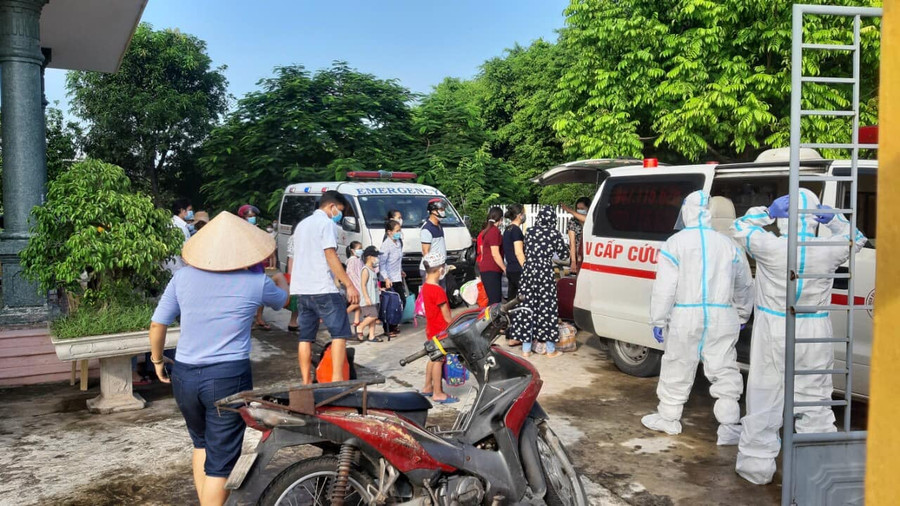 Nam Định phát hiện thêm ca dương tính, cách ly nhiều học sinh ở Hải Hậu