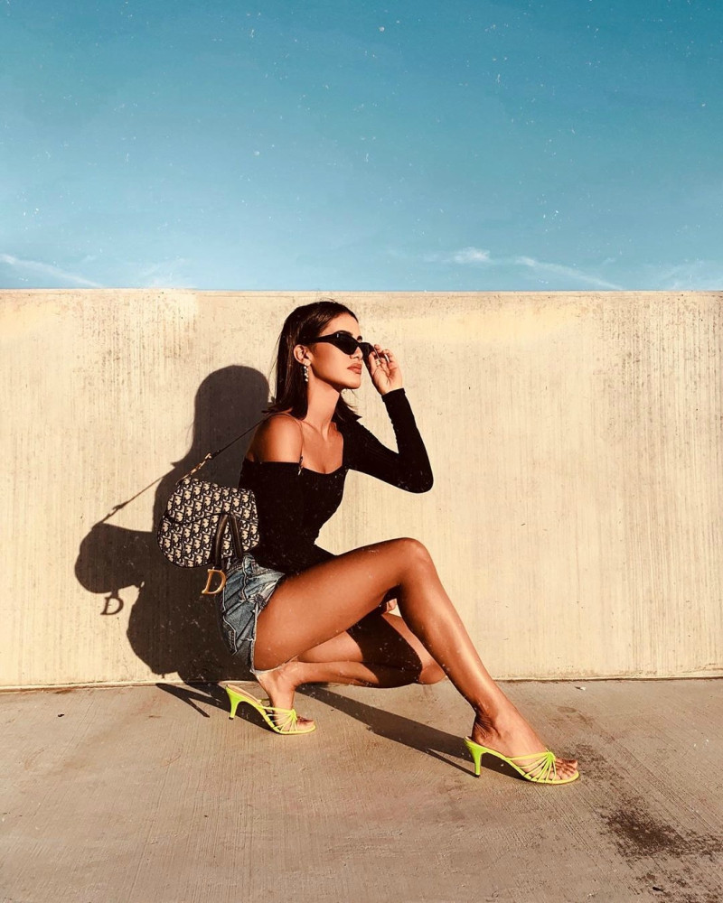 Giải mã những thuật ngữ in trên bao bì kem chống nắng ảnh 3 Giải mã những thuật ngữ in trên bao bì kem chống nắng ảnh 3