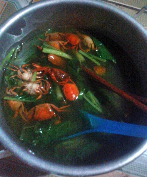 cuoi-te-ghe-24-11-tuyet-phm-ngay-dau-ve-lam-dau-7