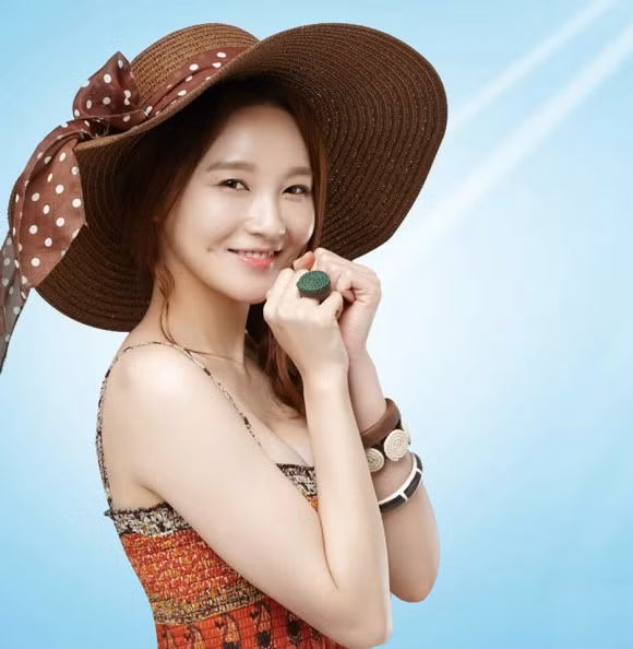 Bật mí tính cách, vận mệnh của người có má lúm đồng tiền ảnh 2