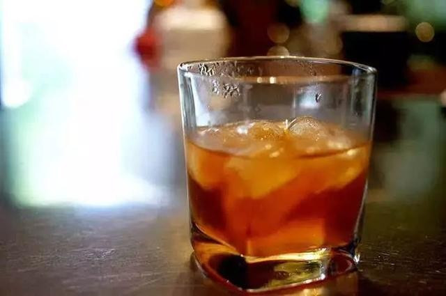 Bé 5 tuổi ngất lịm và suýt tử vong do uống loại nước cực kì phổ biến nhà nào cũng có, nhất là trong hè - Ảnh 1. Bé 5 tuổi ngất lịm và suýt tử vong do uống loại nước cực kì phổ biến nhà nào cũng có, nhất là trong hè - Ảnh 1.