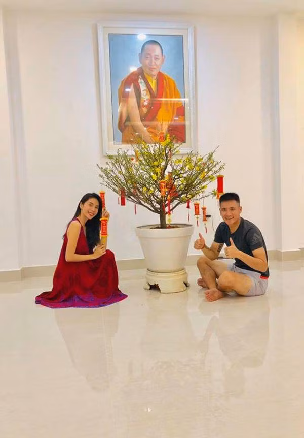 khong con xa hoa, sang trong, cong vinh - thuy tien trang hoang nha huong phat don tet ky hoi - 2