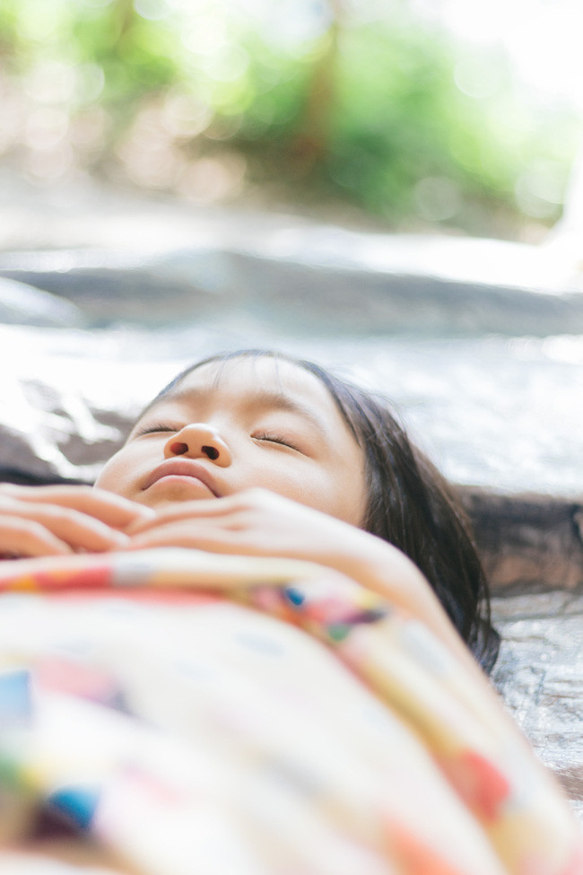 Bé 5 tuổi ngất lịm và suýt tử vong do uống loại nước cực kì phổ biến nhà nào cũng có, nhất là trong hè - Ảnh 2. Bé 5 tuổi ngất lịm và suýt tử vong do uống loại nước cực kì phổ biến nhà nào cũng có, nhất là trong hè - Ảnh 2.