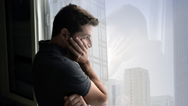 Về nhà đột ngột sau chuyến công tác, nhìn gói mì ăn dở trên bàn, tôi lặng người trước bữa cơm ở cữ của vợ - Ảnh 2. Về nhà đột ngột sau chuyến công tác, nhìn gói mì ăn dở trên bàn, tôi lặng người trước bữa cơm ở cữ của vợ - Ảnh 2.