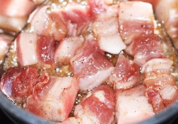 Cách ướp, nướng thịt xiên thơm phức, ngon hơn ngoài hàng ảnh 1 Empty