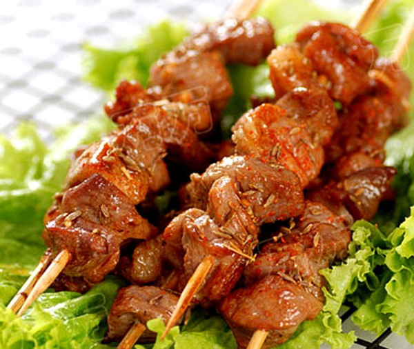 Cách ướp, nướng thịt xiên thơm phức, ngon hơn ngoài hàng ảnh 4 Empty