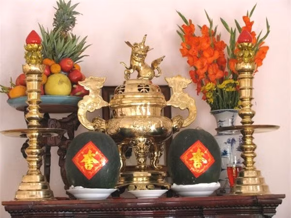 phong thuy ban tho: qua tho cung cung can chon dung loai - 3