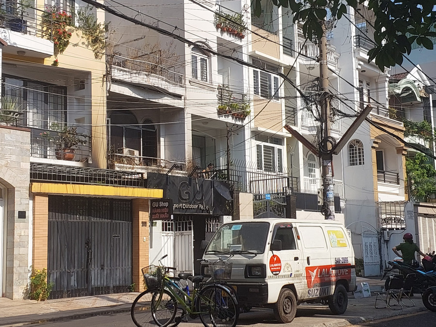 Công an quận Bình Thạnh đang điều tra. Công an quận Bình Thạnh đang điều tra.