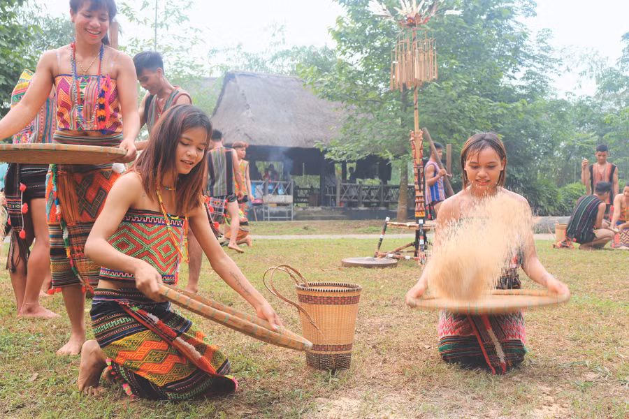 Lễ mừng lúa mới của người S’tiêng ảnh 1