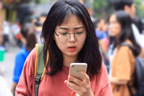 Học sinh dự kỳ thi THPT quốc gia năm 2018 tại Cầu Giấy, Hà Nội. Ảnh: Dương Tâm