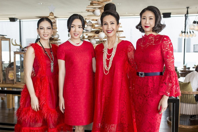 Nữ hoàng ảnh lịch với cát-xê 3 chỉ vàng, lấy chồng Việt kiều giờ ra sao? hình ảnh 15 Nữ hoàng ảnh lịch với cát-xê 3 chỉ vàng, lấy chồng Việt kiều giờ ra sao?-15