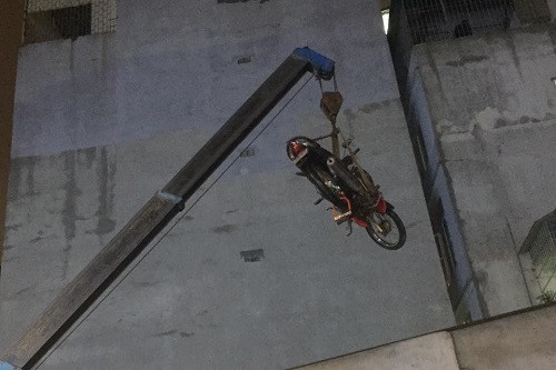 Đừng đánh giá một người đàn ông qua ngôi nhà của họ ảnh 4 Cách bảo quản xe an toàn tuyệt đối.