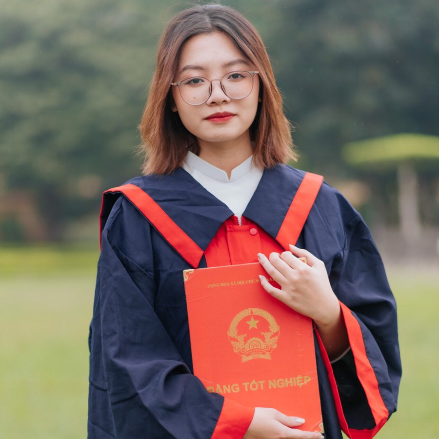 Nguyễn Hương Giang, học sinh Trường THPT Nguyễn Gia Thiều