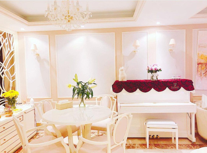 Phạm Hương tiếp tục khoe khối tài sản kếch xù trên đất Mỹ ảnh 3 Empty