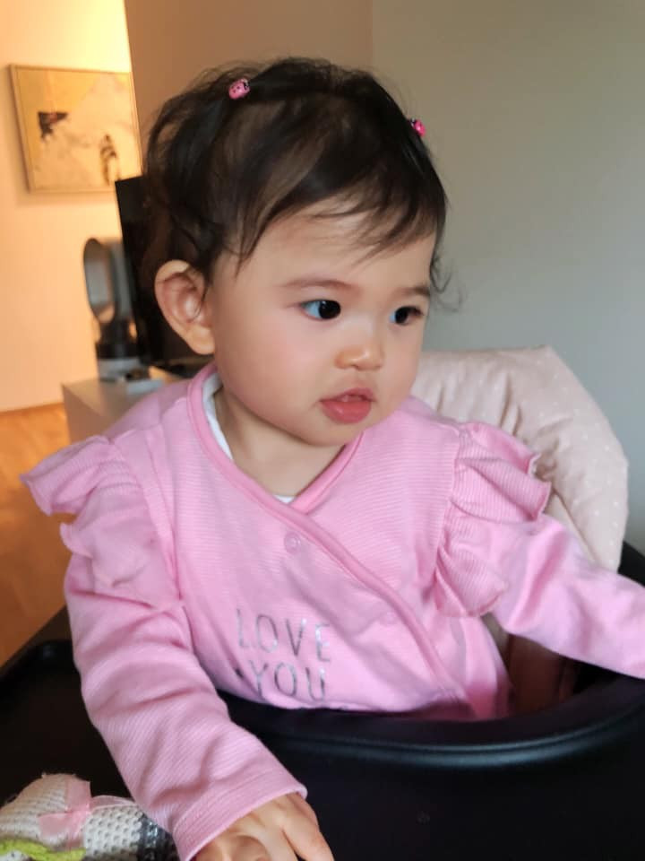 Mai Hồ khoe con gái xinh như búp bê giữa cuộc sống viên mãn ở trời Tây ảnh 6 Mai Hồ khoe con gái xinh như búp bê giữa cuộc sống viên mãn ở trời Tây ảnh 6