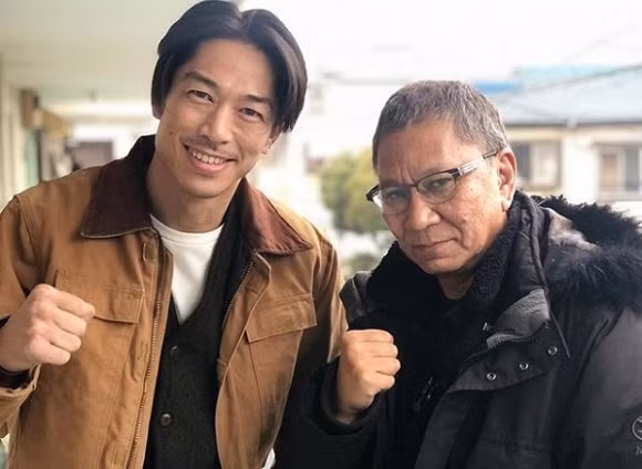 Tìm hiểu thân thế của ông xã của Lâm Chí Linh, ai sẽ khóc nỗi đau này thay cho Ngôn Thừa Húc? 4 Lâm Chí Linh,Akira,chồng Lâm Chí Linh,sao Hoa ngữ