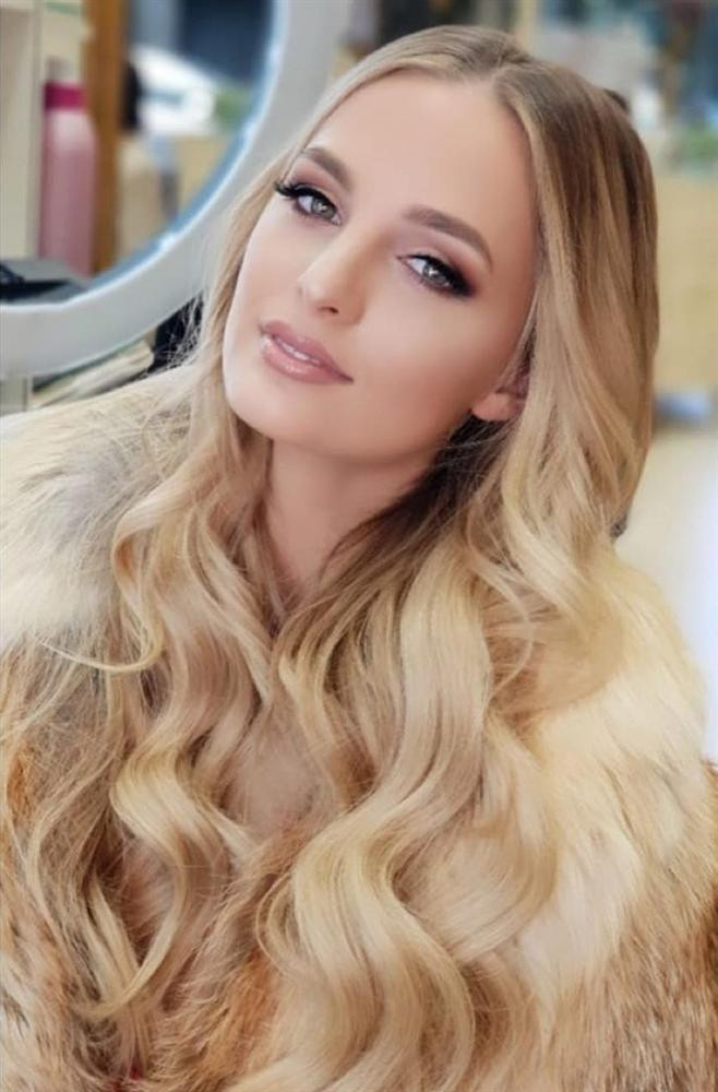 Lộ diện tiên nữ giáng trần trực tiếp đe dọa khả năng intop của Hoàng Thùy tại Miss Universe 2019-4