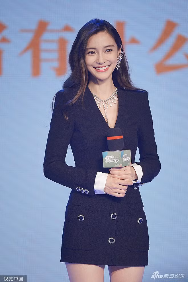 Lộ ảnh chụp chưa qua photoshop, thân hình của Angela Baby bất ngờ gây sốt cộng đồng mạng - Ảnh 2