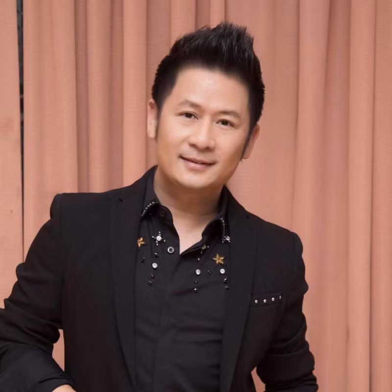 chuyen showbiz: huong giang va tinh cu chinh thuc yeu lai tu dau hinh 2