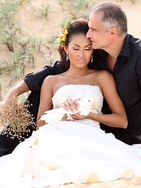 Thierry Blanc từng bị hớp hồn bởi vẻ đẹp hoang dại của Phi Thanh Vân.