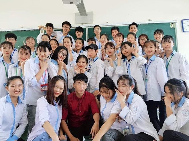 Bộ ảnh kỷ yếu “thanh niên những năm 80” thầy giáo chụp cho học trò nhận "mưa" lời khen ảnh 9 Bộ ảnh kỷ yếu “thanh niên những năm 80” thầy giáo chụp cho học trò nhận "mưa" lời khen ảnh 9